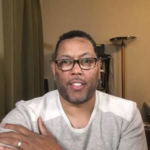 Meet your Posher, Efton